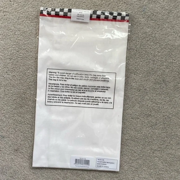 MacKenzie-Childs Checkered Pitcher Tea Towel with Vegetables - NWT - Picture 4 of 5